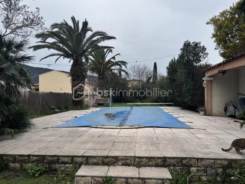 Villa - 117 m² - 6 pièces