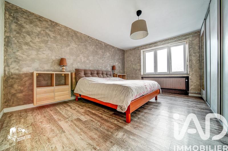 Maison de village - 219 m² - 5 pièces