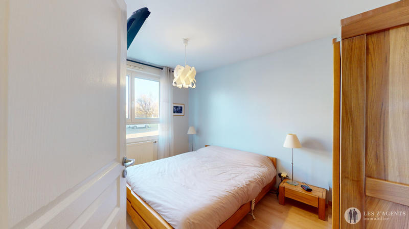 Appartement - 91 m² - 4 pièces