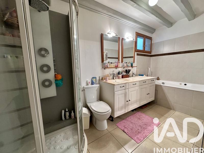 Maison - 177 m² - 6 pièces