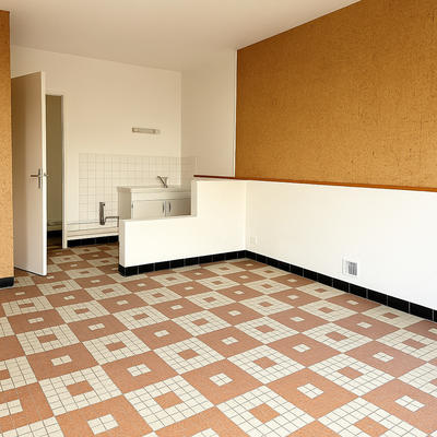 Maison - 84 m² - 4 pièces