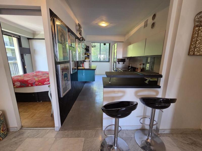 Appartement - 75 m² - 3 pièces