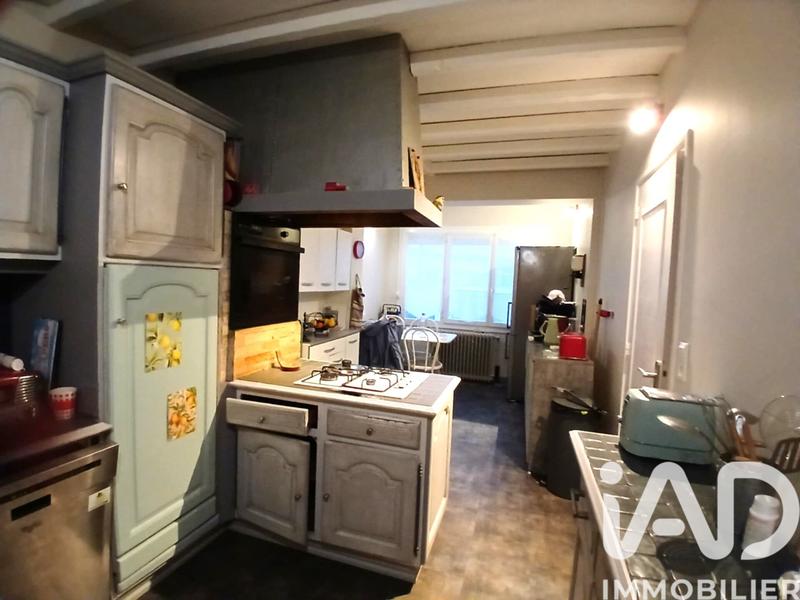 Maison - 93 m² - 5 pièces