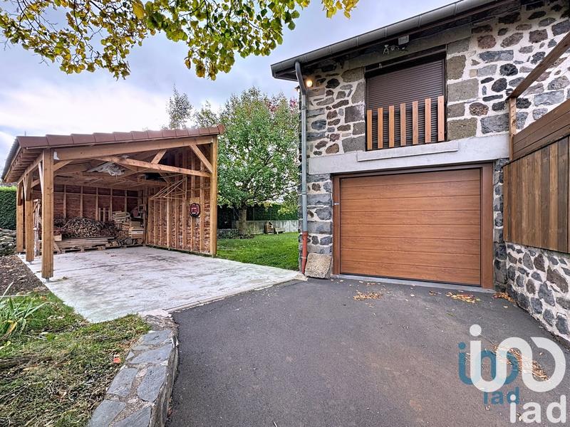 Maison - 210 m² - 7 pièces