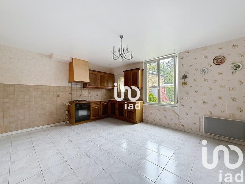 Maison - 99 m² - 5 pièces