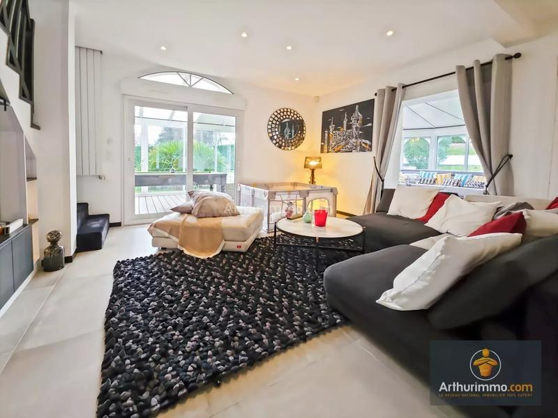 Maison - 178 m² - 6 pièces