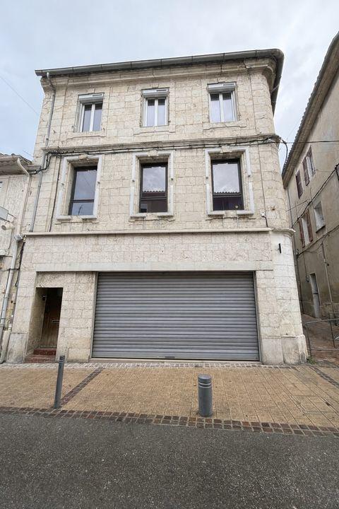 Immeuble - 222 m² - 7 pièces