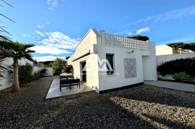 Villa - 100 m² - 5 pièces