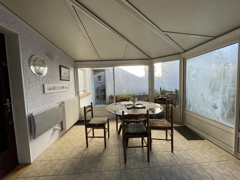 Propriété - 220 m² - 7 pièces