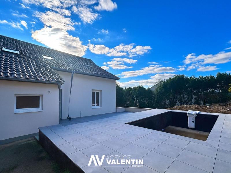 Maison - 158 m² - 6 pièces