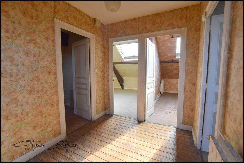 Maison - 191 m² - 10 pièces