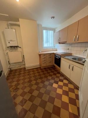 Appartement - 140 m² - 5 pièces