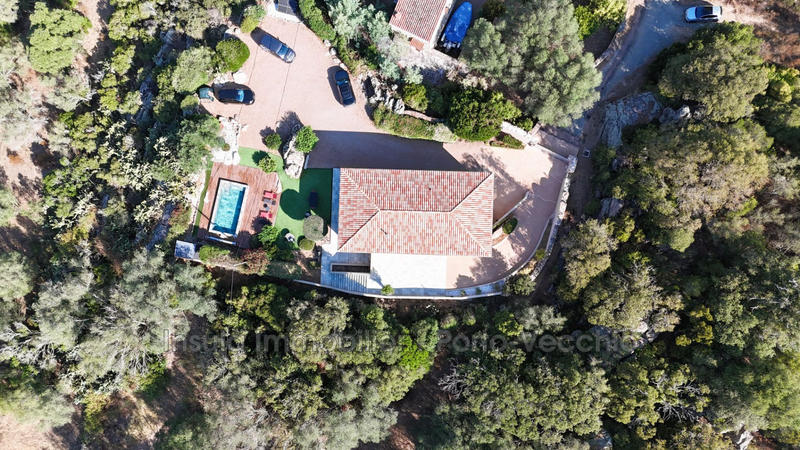 Villa - 175 m² - 6 pièces