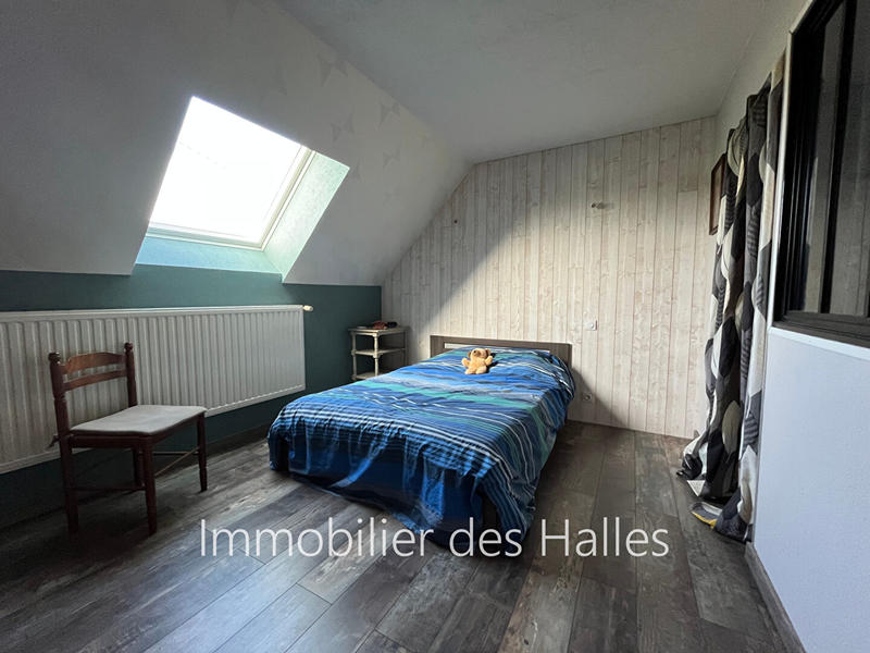 Maison - 161 m² - 9 pièces