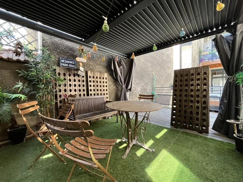 Appartement - 159 m² - 7 pièces