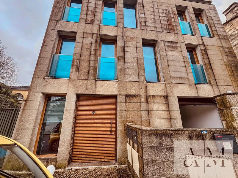 Appartement - 75 m² - 3 pièces