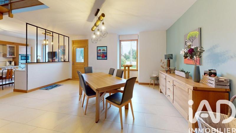 Maison - 142 m² - 6 pièces