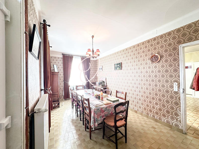 Maison - 120 m² - 7 pièces