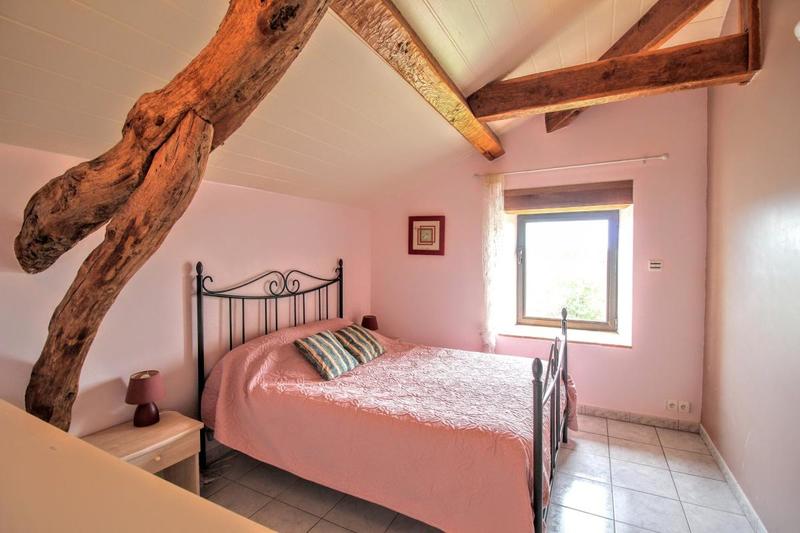 Maison - 295 m² - 10 pièces