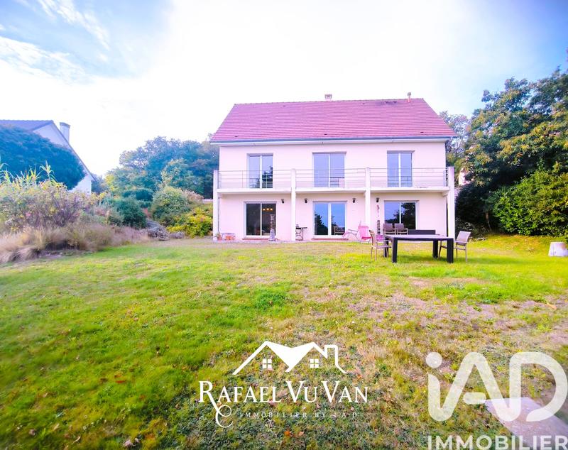 Maison - 154 m² - 6 pièces