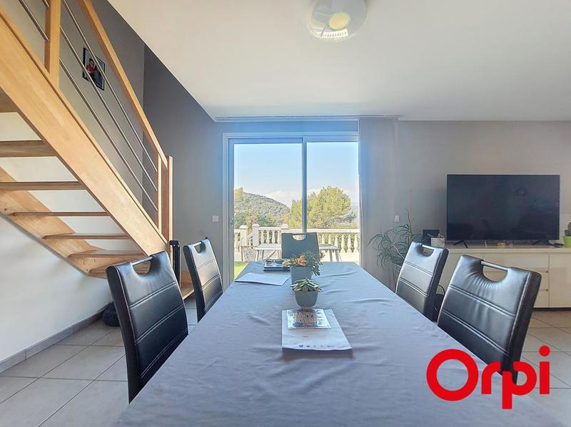 Villa - 105 m² - 4 pièces