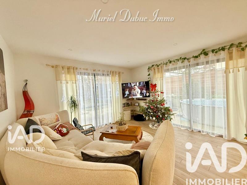 Maison - 92 m² - 4 pièces