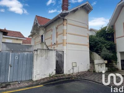 Maison de ville - 80 m² - 4 pièces