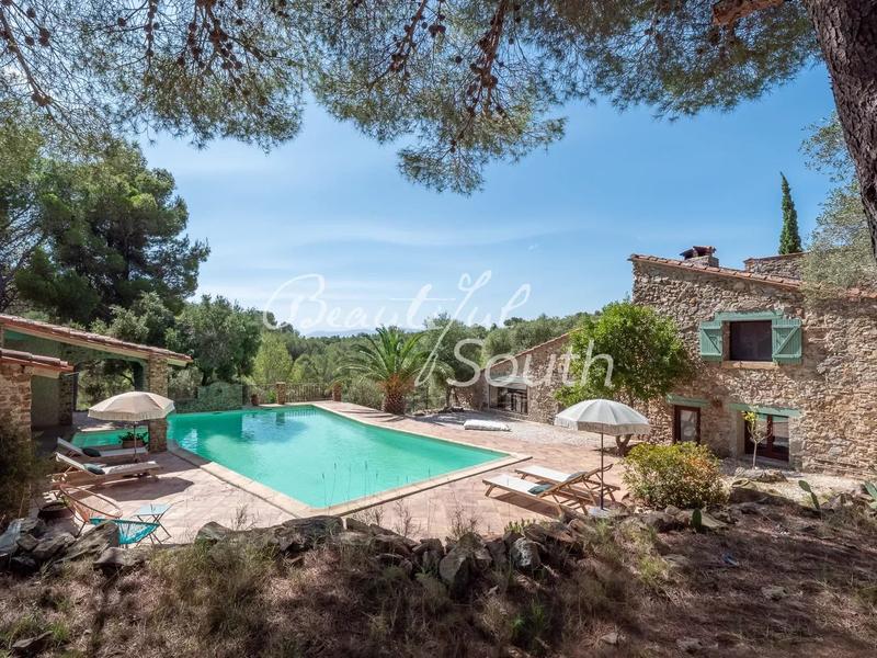 Gîte - 240 m² - 8 pièces