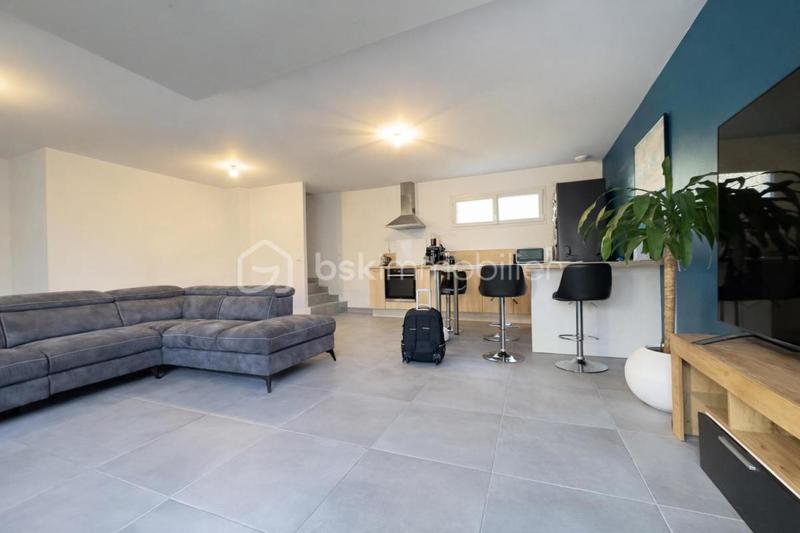 Maison - 91 m² - 4 pièces