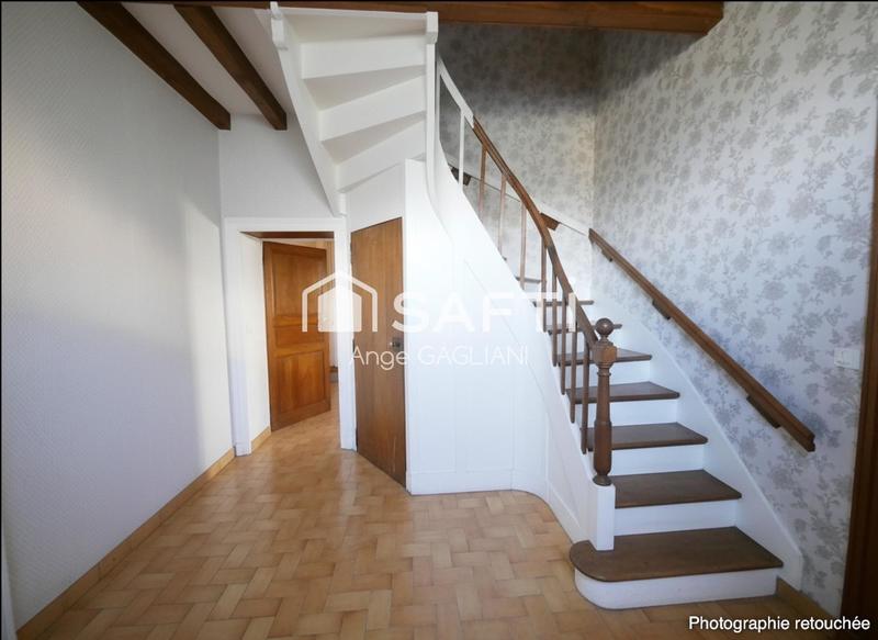 Maison - 191 m² - 7 pièces