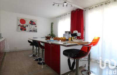 Appartement - 100 m² - 3 pièces