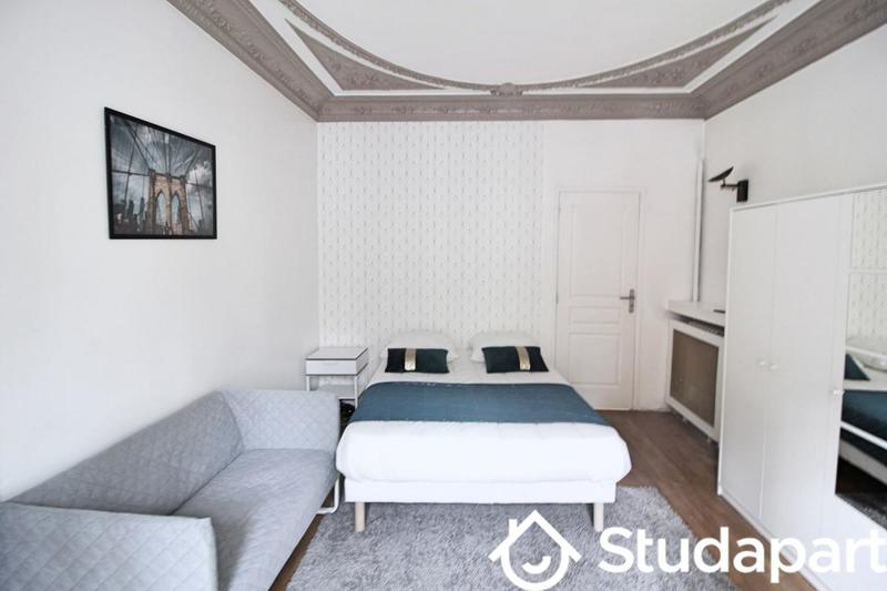 Chambre - 11 m² - 1 pièce