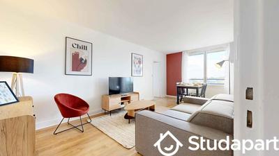 Chambre - 11 m² - 1 pièce