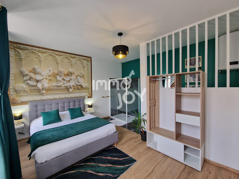 Maison de village - 226 m² - 7 pièces