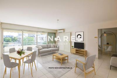 Appartement - 94 m² - 4 pièces