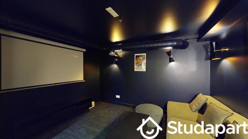 Chambre - 12 m² - 1 pièce