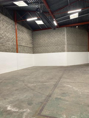 Local d'activité / Entrepôt - 462 m²