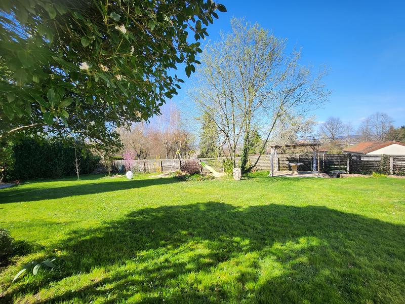 Maison - 102 m² - 6 pièces