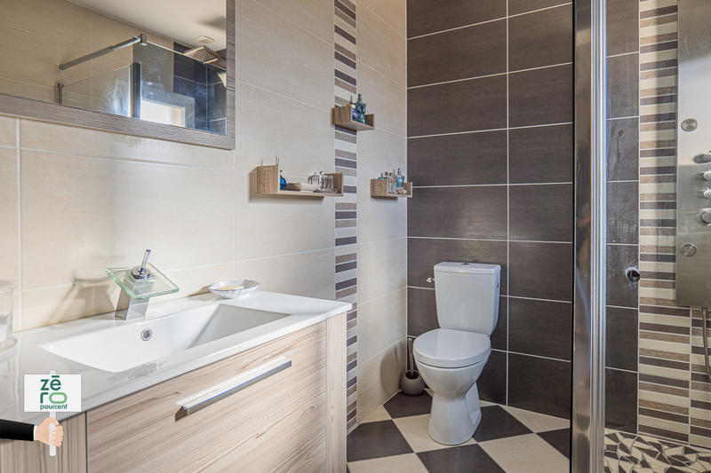 Maison - 160 m² - 5 pièces