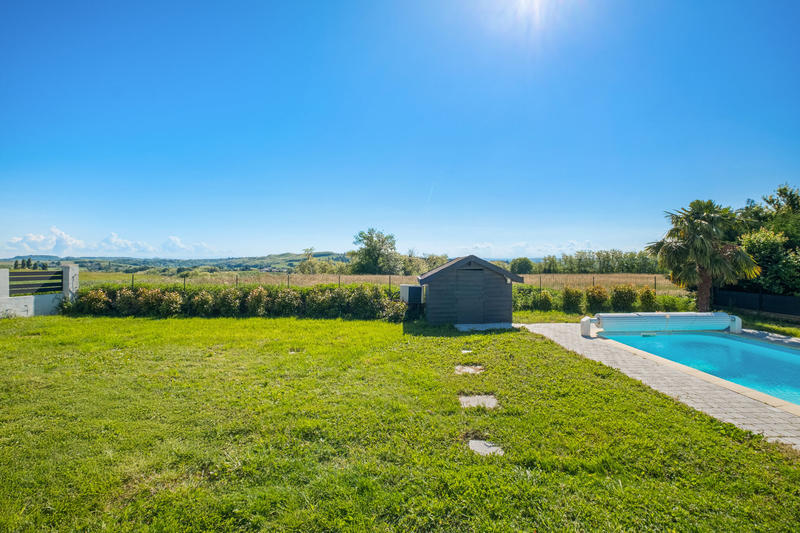 Maison - 156 m² - 7 pièces