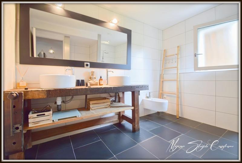 Maison - 306 m² - 8 pièces