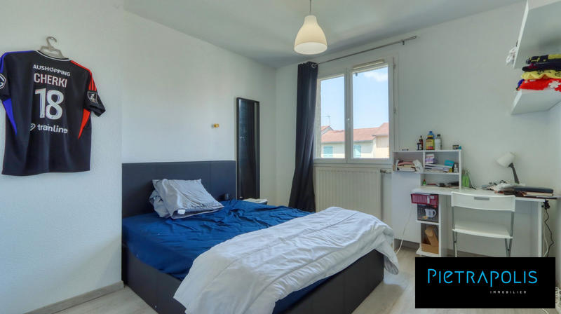 Duplex - 97 m² - 5 pièces