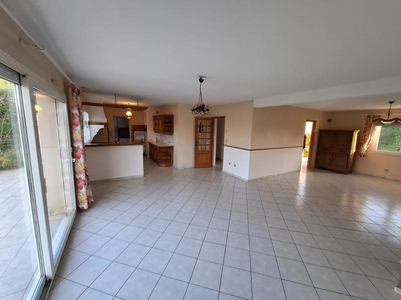 Maison - 178 m² - 7 pièces