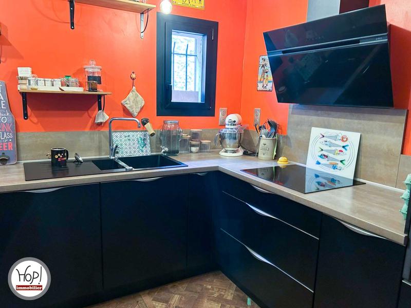 Duplex - 98 m² - 4 pièces