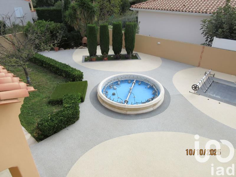 Maison - 200 m² - 9 pièces