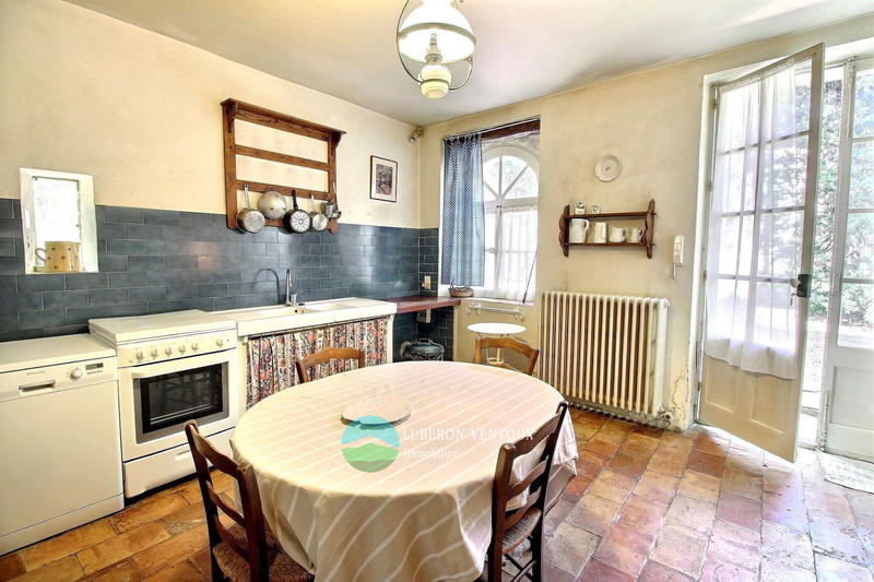 Maison - 189 m² - 7 pièces