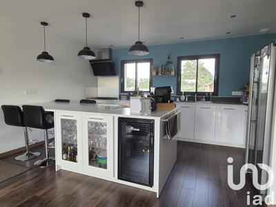 Maison - 144 m² - 5 pièces