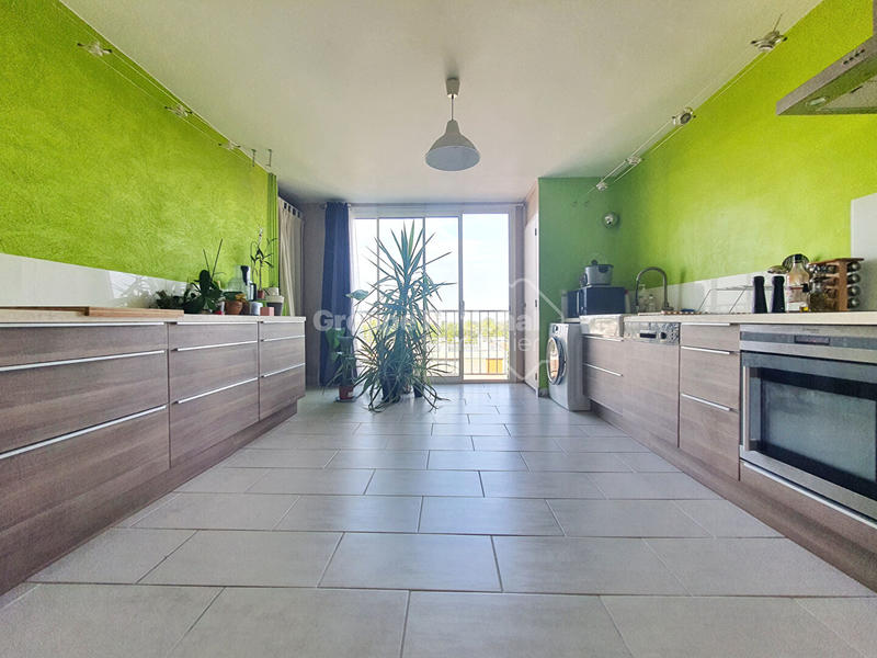 Appartement - 91 m² - 3 pièces