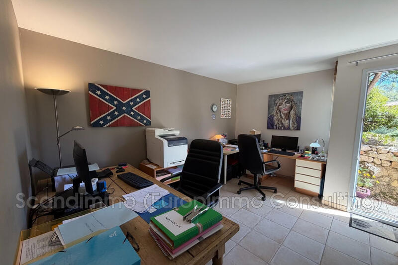 Maison - 158 m² - 5 pièces