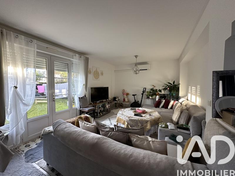 Maison - 95 m² - 5 pièces